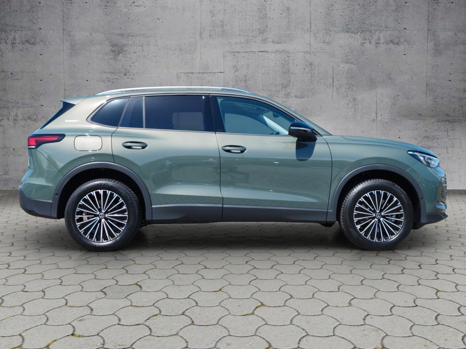 Volkswagen Tiguan 1.5 TSI eHybrid 110 kW Energy foto 4