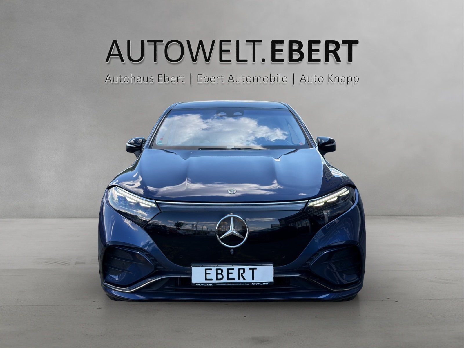Fahrzeugabbildung Mercedes-Benz EQS580 SUV AMG BusinesClass 7-Sitz ExclusivNappa