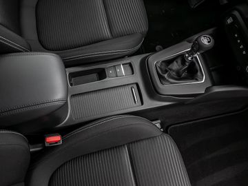 Ford Focus 1.0 Titanium Family-Paket Navi LED