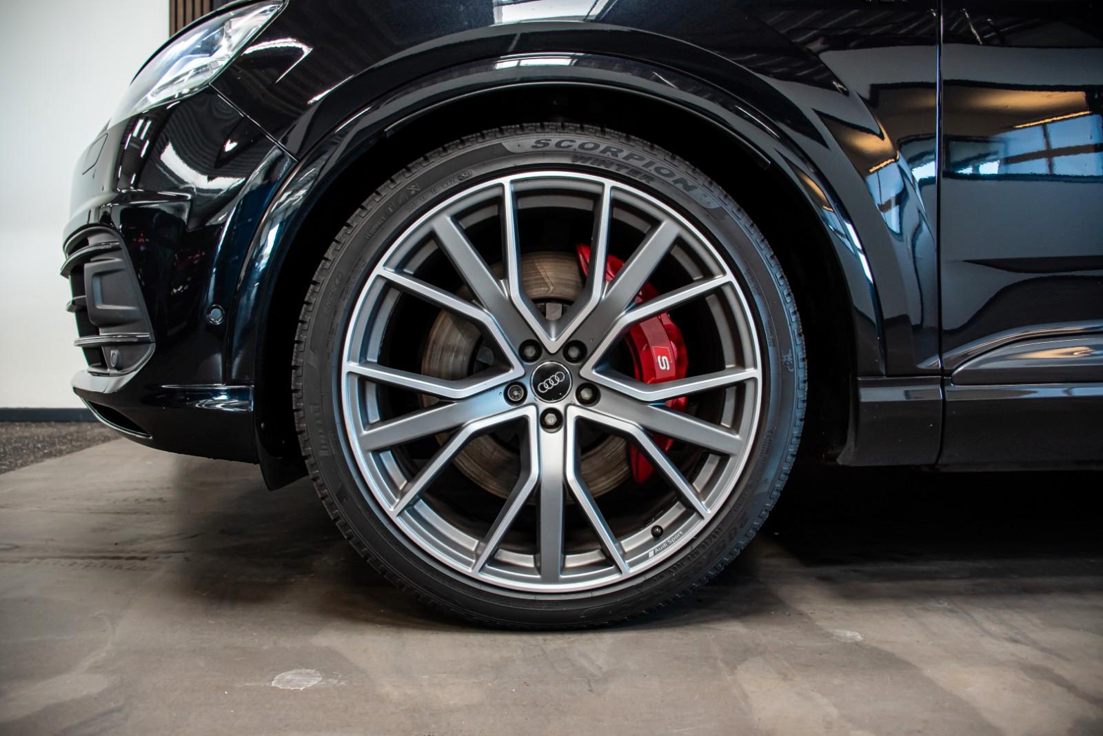 Audi SQ7 4.0 TDI | 7 SITZ | LUFT | AHK | HUD | PANO
