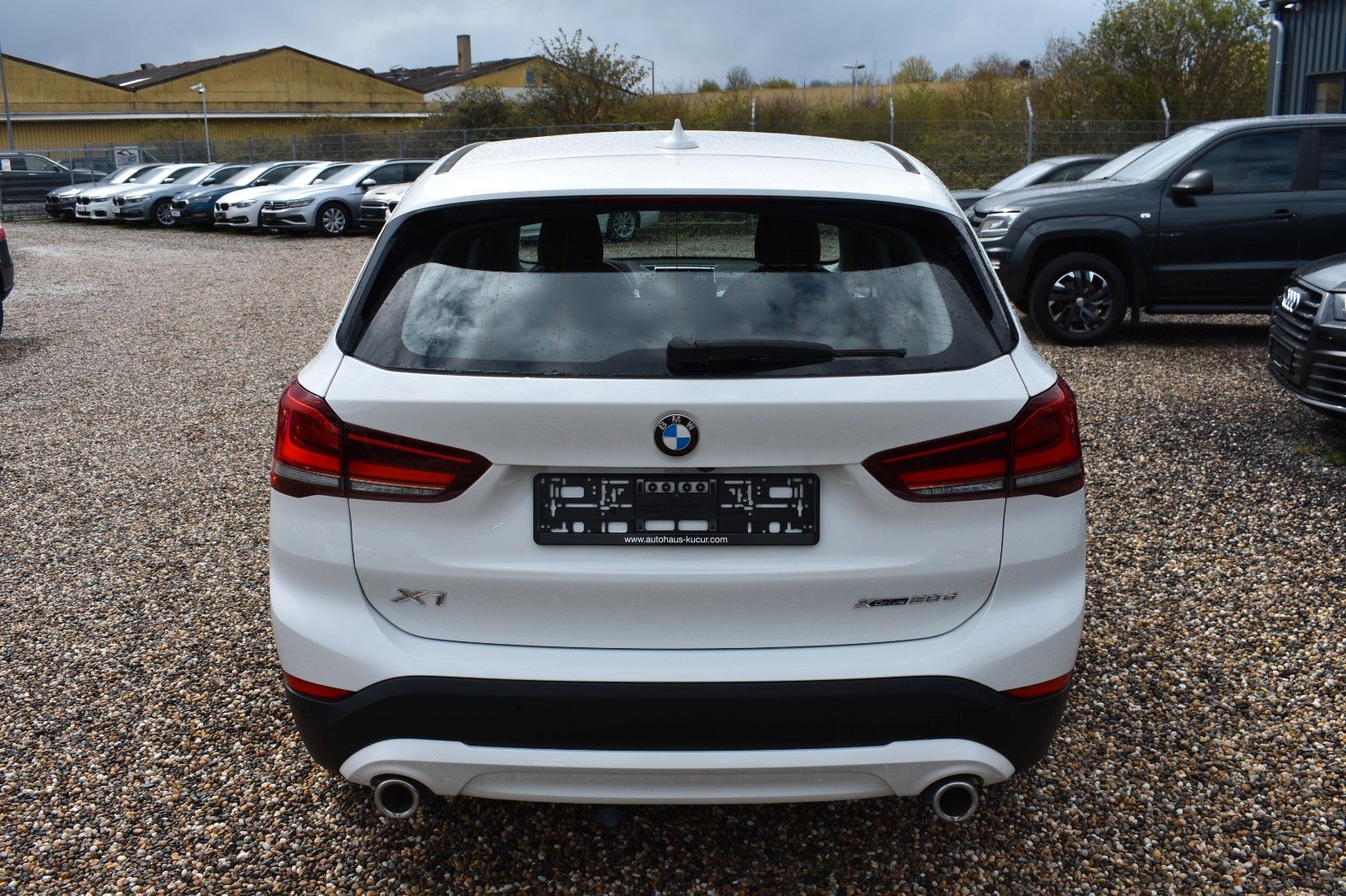 Fahrzeugabbildung BMW X1 xDrive 20 d Advantage AHK H&K