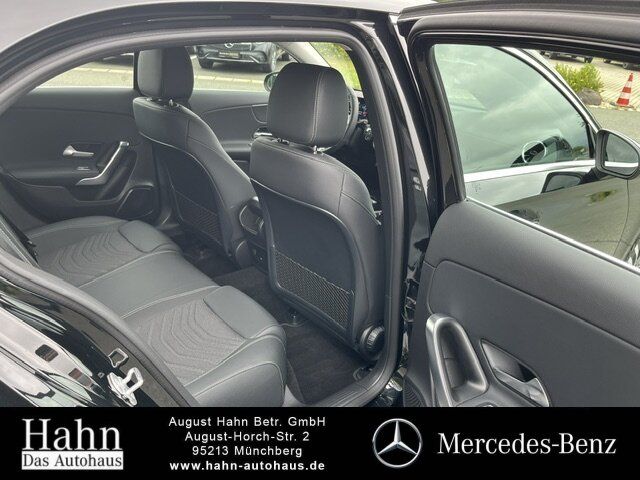 Fahrzeugabbildung Mercedes-Benz A 180 PROGRESSIVE/LED/KAMERA/WINTER/..