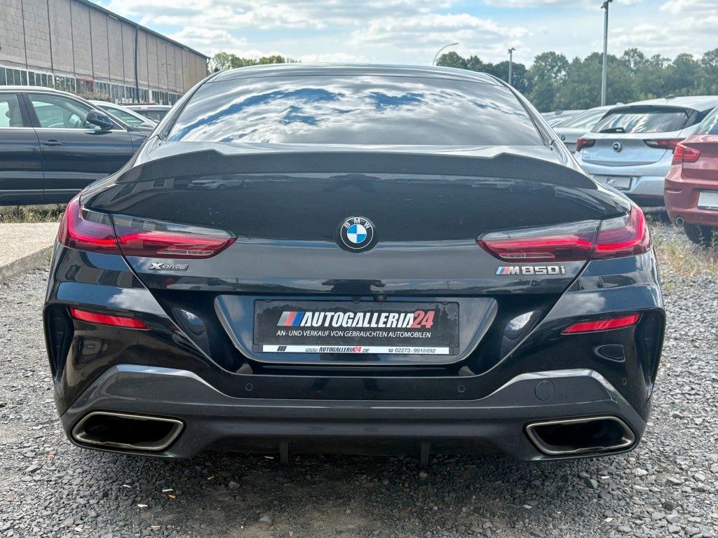 Fahrzeugabbildung BMW M850i xDrive GranCoupé M SPORTPAKET Navi Leder