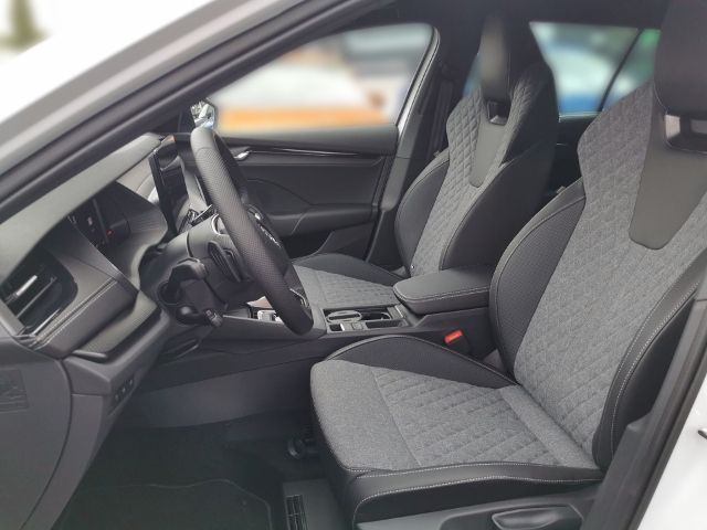 Fahrzeugabbildung SKODA Octavia Combi 1.5 TSI DSG mHEV Sportline NAVI ST