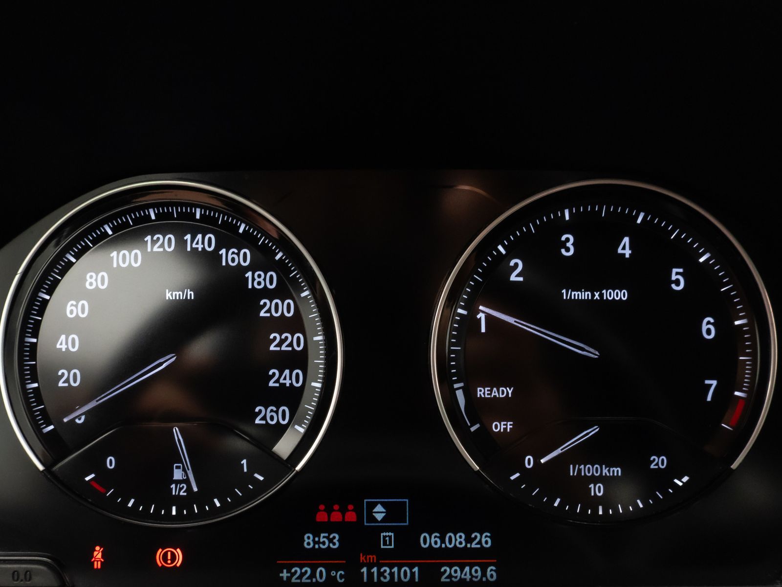 Fahrzeugabbildung BMW 118i  Sitzheizung PDChint Geschwindigkeitsreg