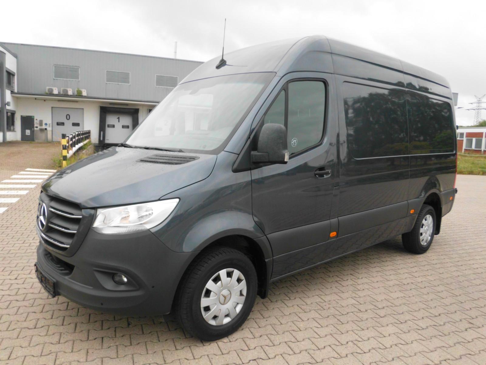 Mercedes-Benz Sprinter 317 CDI  3 Sitze/AHK,RFK/Navi