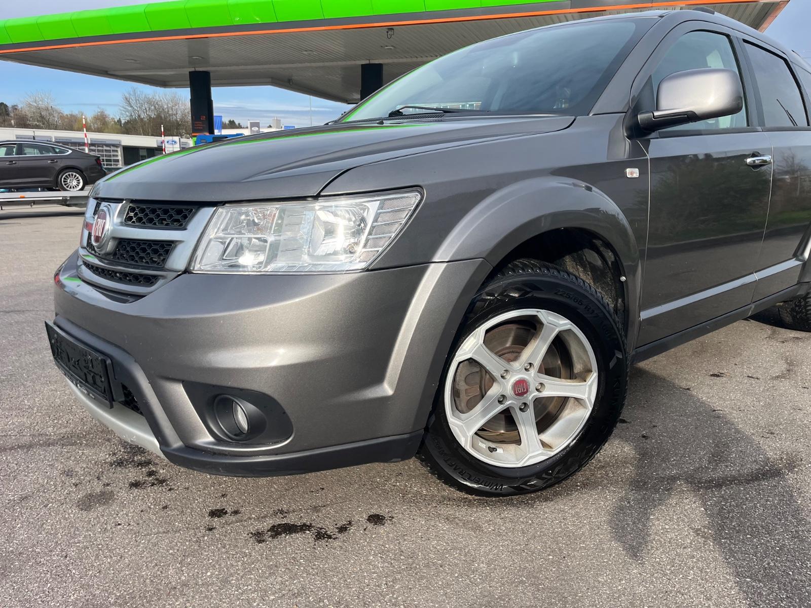 Fiat Freemont Lounge AWD (AUTOMATIK)