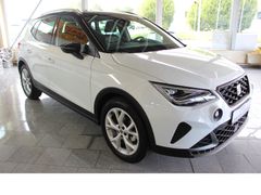 Fahrzeugabbildung Seat Arona FR-Line TSI,Wie Neu ,Nur 14971 KM