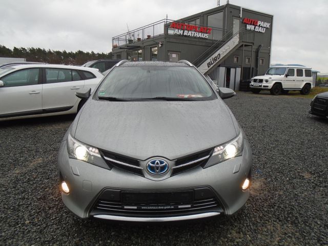 Toyota Auris Touring Sports Hybrid Executive