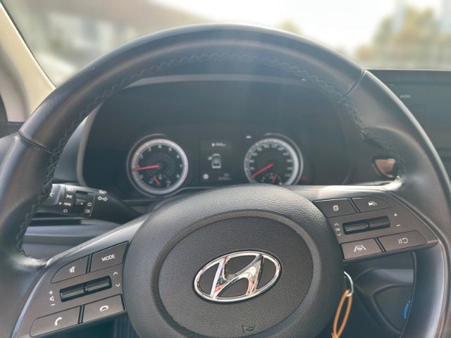 Fahrzeugabbildung Hyundai BAYON Pure 2WD Apple CarPlay Android Auto DAB Sp
