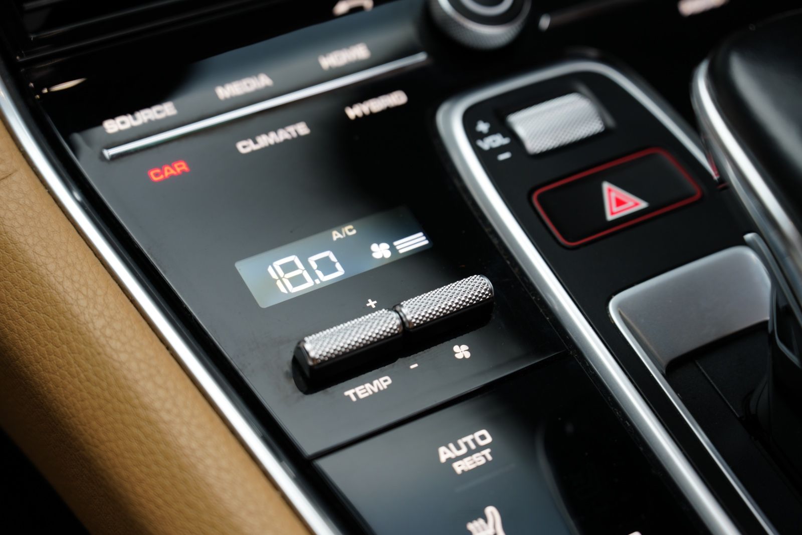 Porsche Panamera 4 E-Hybrid PDLS+*Pano*360°*SoftClose foto 24