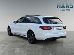 Fahrzeugabbildung Mercedes-Benz C 180 T CGI Navi Sitzh Alu LED el.Klappe 2.Hand
