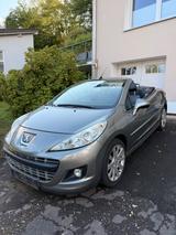 Peugeot 207cc TÜV 05/2028 120 PS Cabrio mit Hardtop - Peugeot 207 von privat