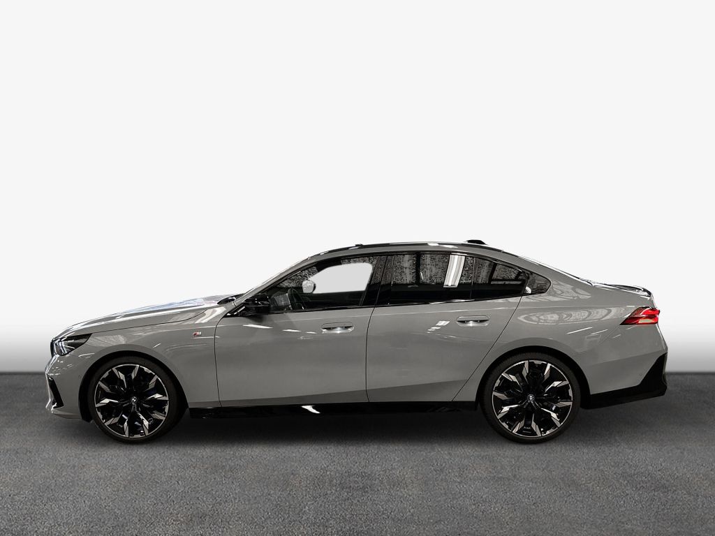 BMW i5 M60 xDrive Limousine AHK LED Panoramadach foto 5