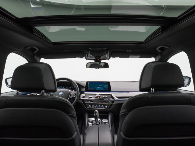 Foto Nummer 30: BMW 540i