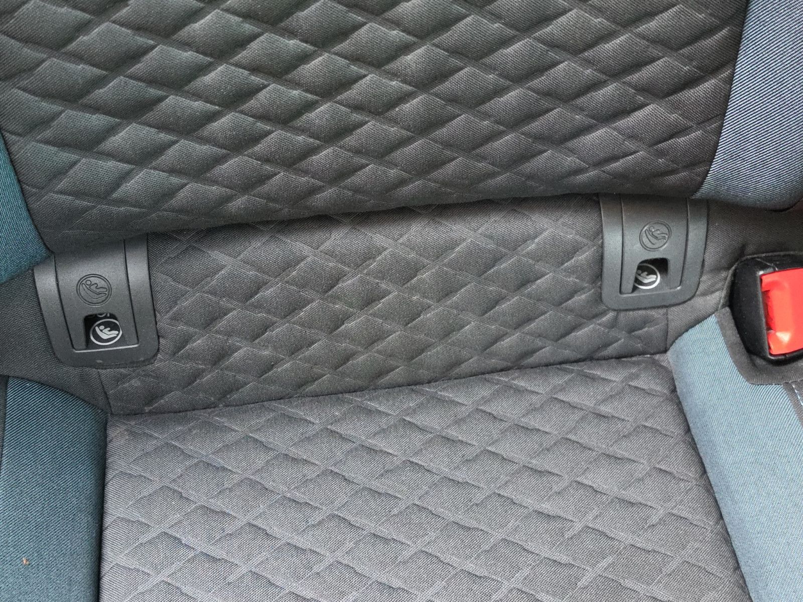 Fahrzeugabbildung Volkswagen Golf VII IQ.DRIVE Start-Stopp AUTOMATIK NAVI