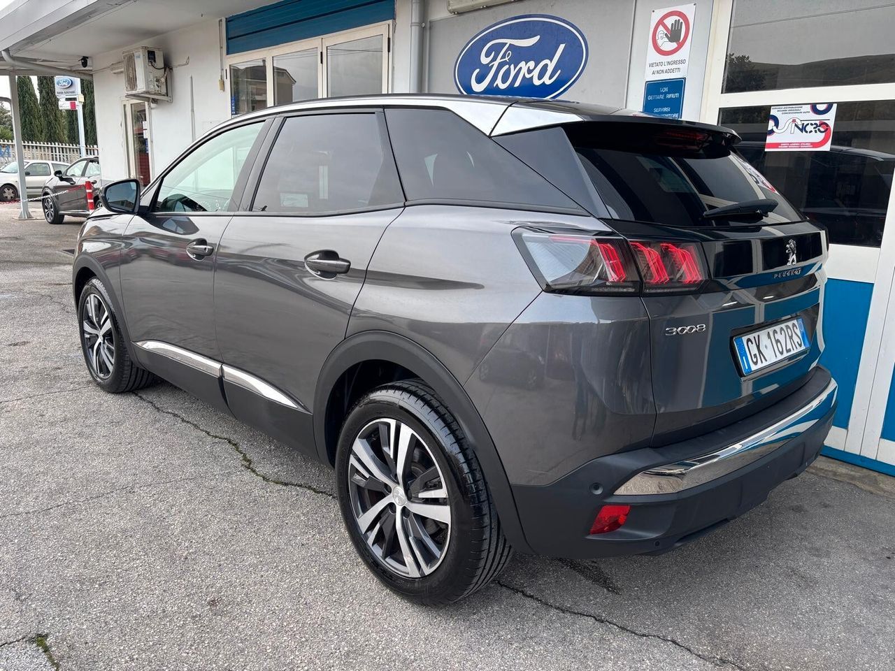 Peugeot 3008 BlueHDi 130 S&S EAT8 Allure imagem 3