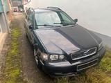 Volvo V40 1.9D Comfort Comfort - Volvo V40 mit Diesel-Antrieb: 1.9