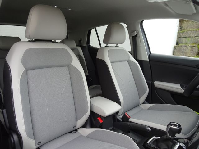 T-Cross 1.0 TSI DSG Style Navi/Kamera/LED/AHK