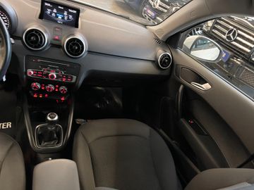 MYAUTOCENTER – Gebraucht- und Jahreswagen mit Werkstattservice in Pfaffenhofen Audi A1 Sportback basis *2. Hand*Klima*Navi*PDC*SHZ*