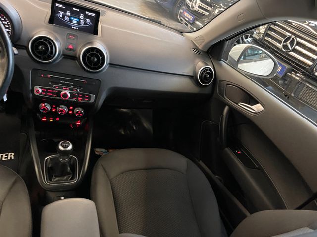 MYAUTOCENTER – Gebraucht- und Jahreswagen mit Werkstattservice in Pfaffenhofen Audi A1 Sportback basis *2. Hand*Klima*Navi*PDC*SHZ*