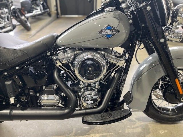 Fahrzeugabbildung Harley-Davidson HERITAGE CLASSIC FLHC 117 MY25