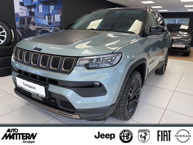 Jeep Compass Upland 1,5T e-Hybrid 19" Navi Panoramada