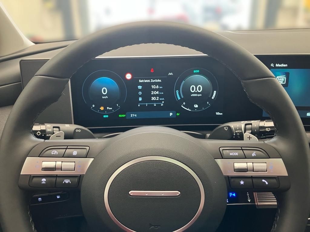 Fahrzeugabbildung Hyundai TUCSON PHEV 1.6 T-GDi 2WD 6-AT Prime 360 4xSHZ