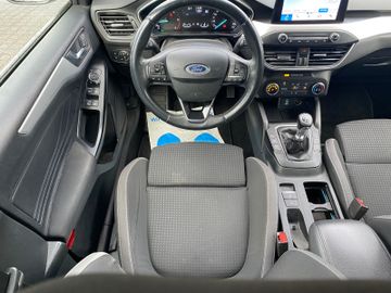Ford Focus - 9