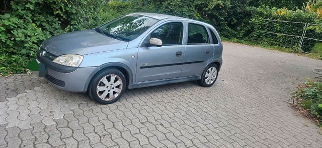 Opel corsa c 1l