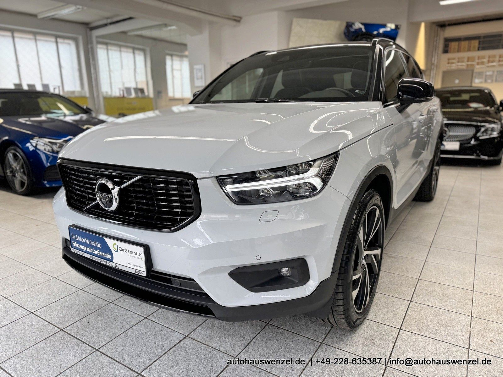 Volvo XC40 B4 B Aut. R-Design PANORAMA AHK ACC 360° imagem 2