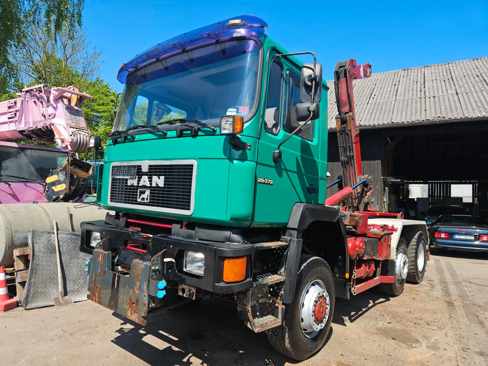 MAN 26.372  4x4 Allrad B/L Gergen  GHK 18 Tone