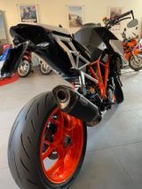 KTM Superduke 1290r - KTM NAKED BIKE