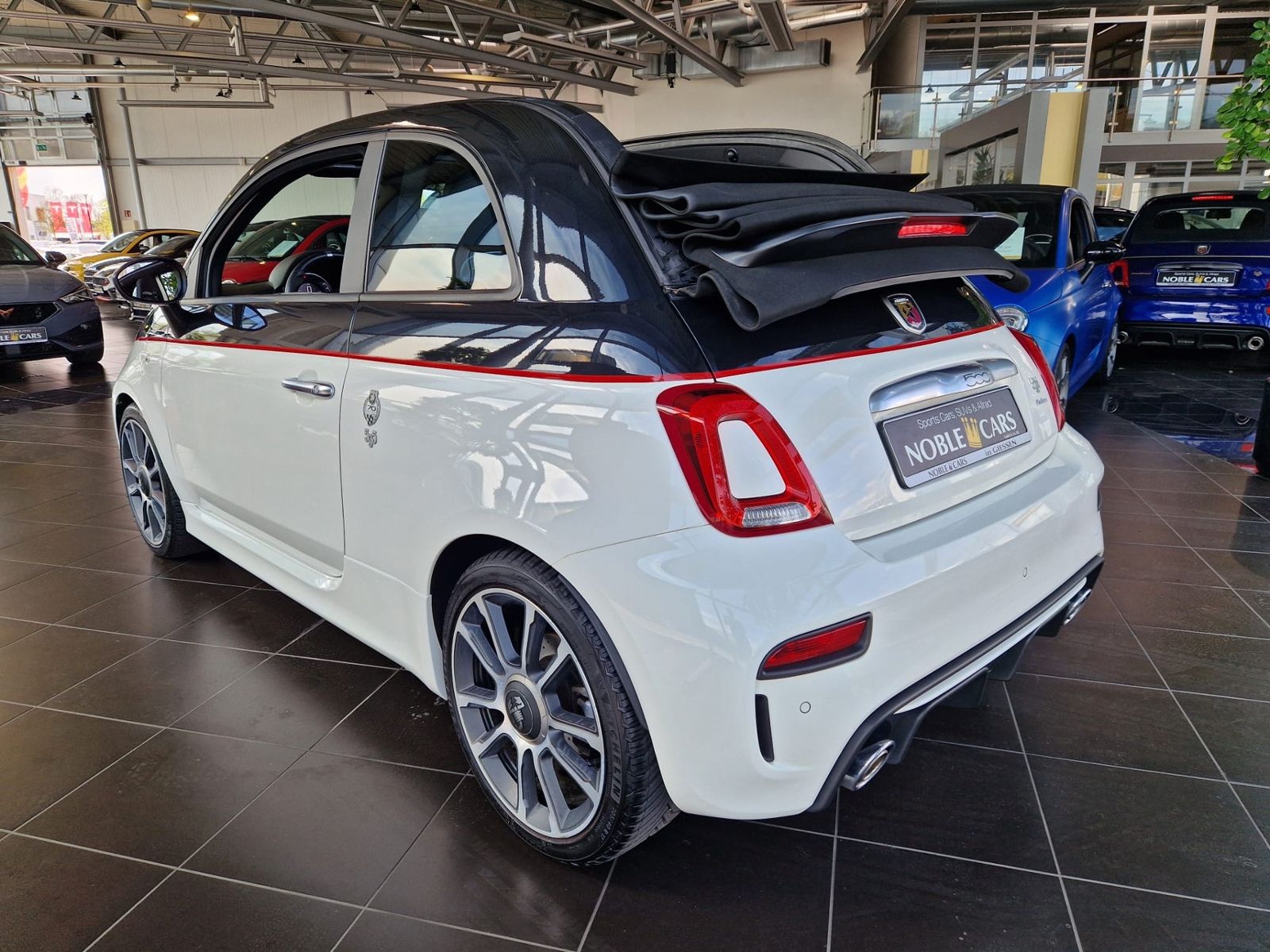 Fahrzeugabbildung Abarth 595C  Turismo XENON NAVI ALU