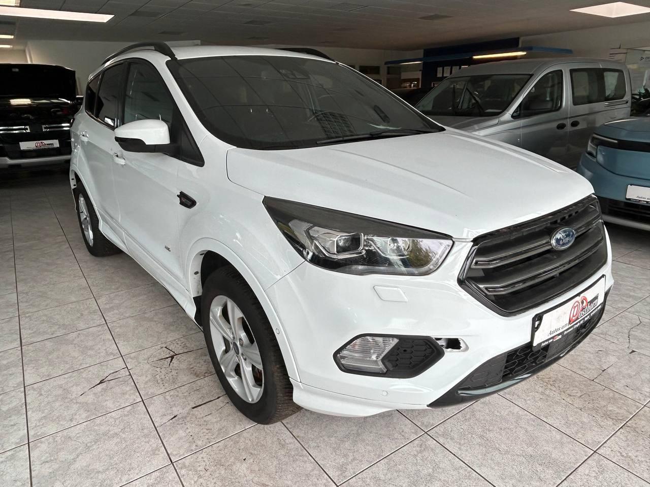 Ford Kuga ST-Line Allrad Klima Navi Kamera Sitzh PDC
