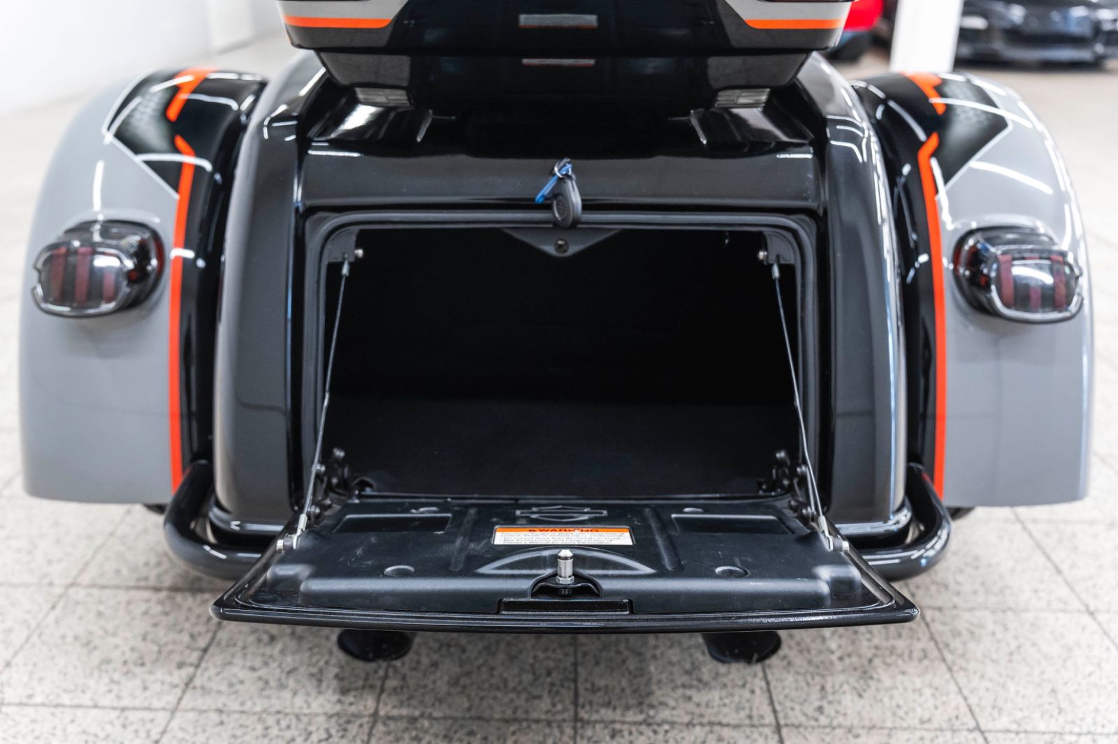 Fahrzeugabbildung Harley-Davidson FLHTCUTG TRI GLIDE ULTRA