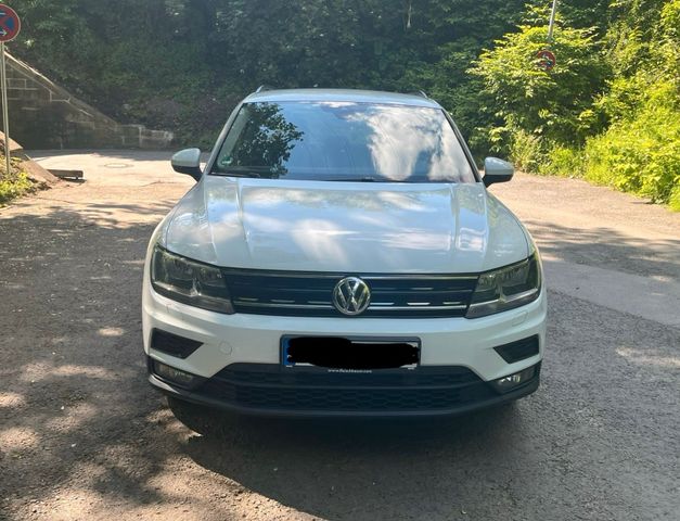 Volkswagen Gepflegter Volkswagen Tiguan 2.0 TDI mit DSG