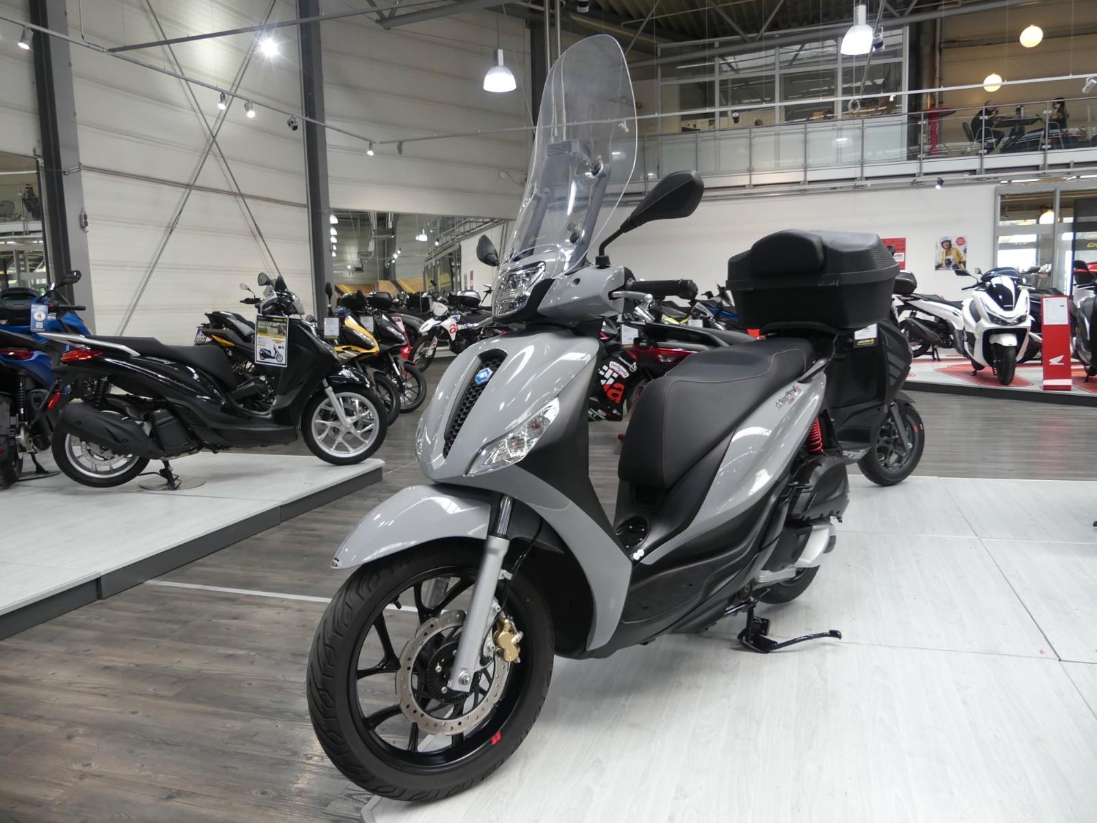 Piaggio Medley S 125