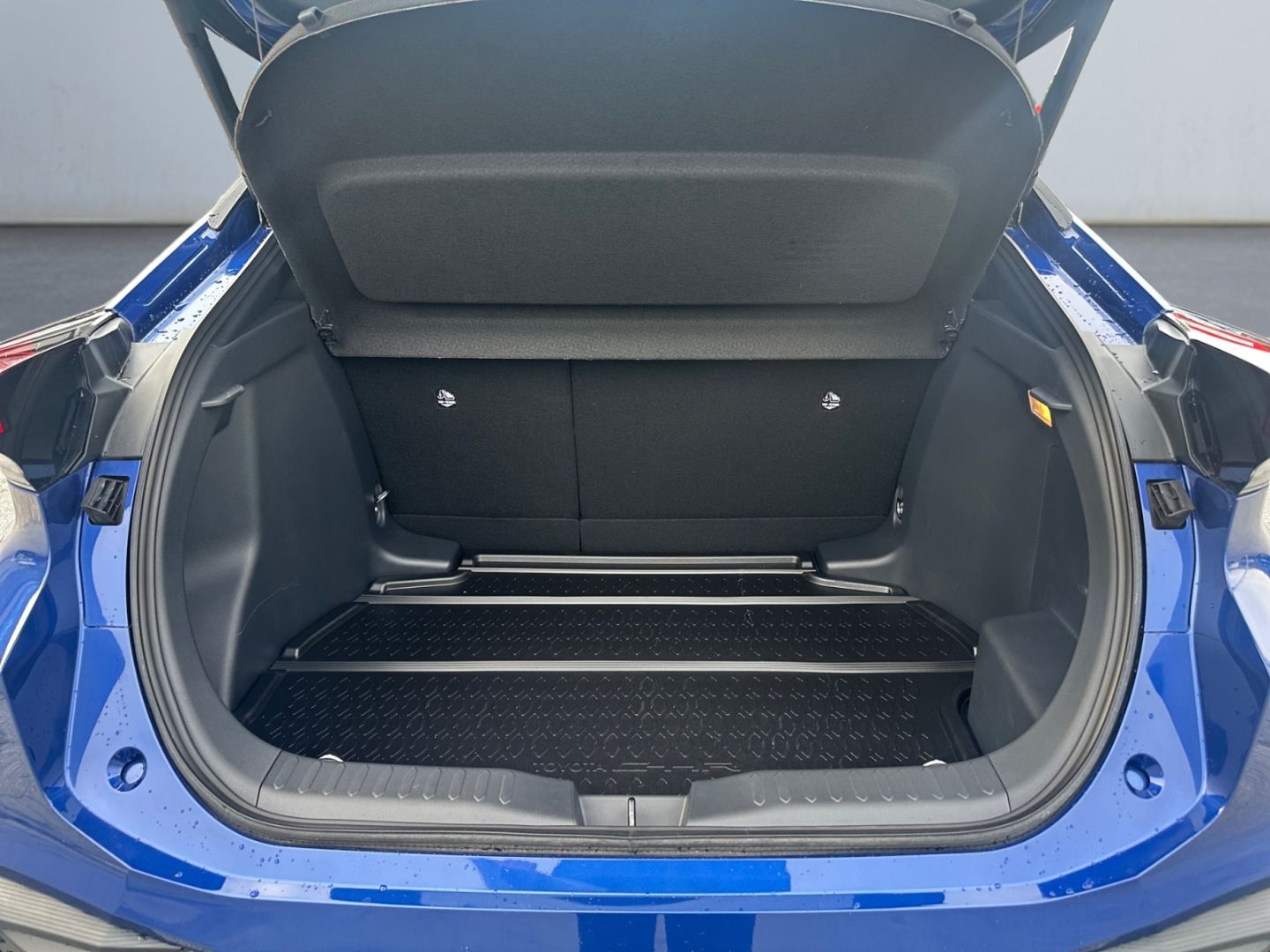 Toyota C-HR - Bild 15