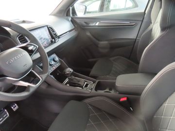 Fotografie 18 des Skoda Karoq Sportline 1.5 DSG Navi AHK 5-J.Garantie