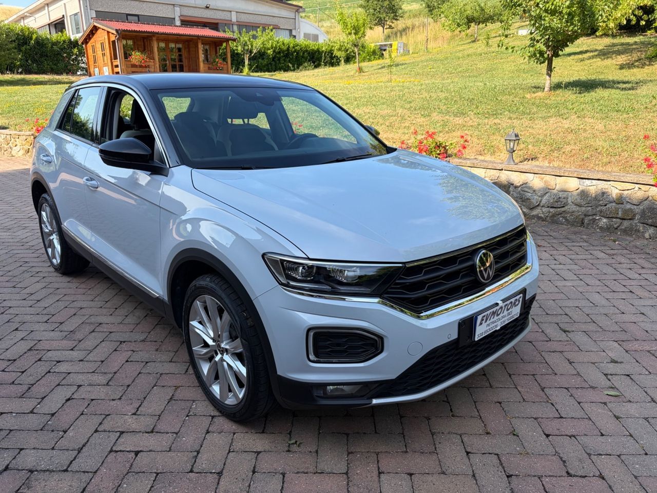 Volkswagen T-Roc 1.5 TSI ACT Advanced BlueMotion imagem 2