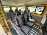 Volkswagen CRAFTER 2.0TDI 8 SITZER TEMP. KLIMA AHK 1.HAND
