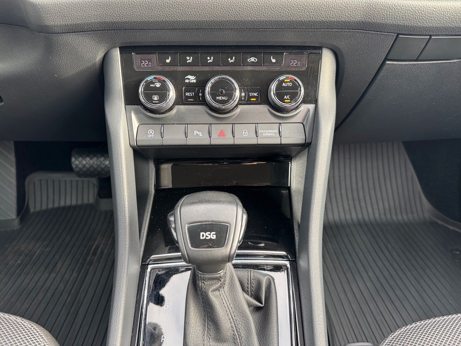 Fahrzeugabbildung SKODA Kodiaq Ambition 1.5 TSI