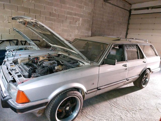 Ford FORD GRANADA 2.8I CHIA TUNIR Restaurations...