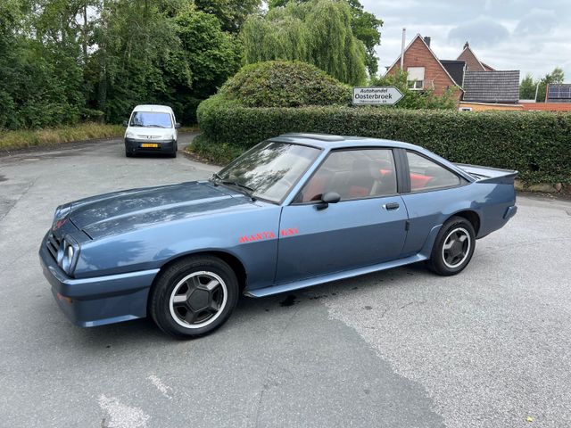 Opel Manta 2.0 GSi  Mit orginal Schiebedach