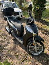 Honda SH 300i - HONDA ROLLER 300 SH