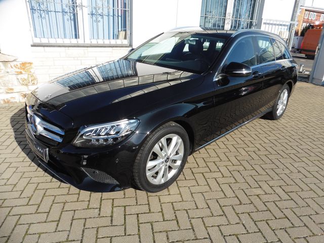 Mercedes-Benz C 200 T Avantgarde*LED*NAVI*PDC*Kamera*Teilleder