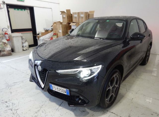 Alfa Romeo Stelvio 2.2 Turbodiesel 210 CV AT8 Q4