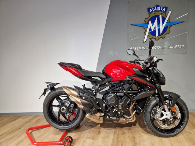 MV Agusta Brutale 800 R Tageszulassung