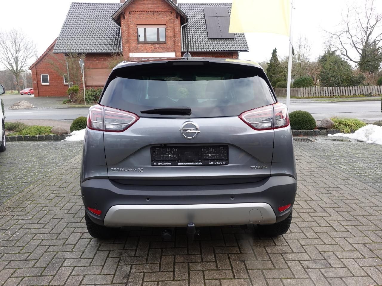 Fahrzeugabbildung Opel Crossland 1,2 Innovation Automatik